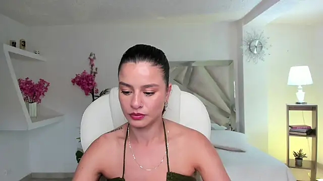 Ludovika mattson online show from 02.08.25