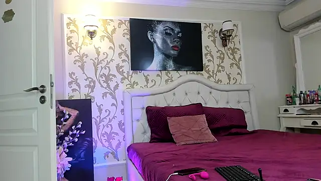 RosaCatalleya online show from 02.04.25