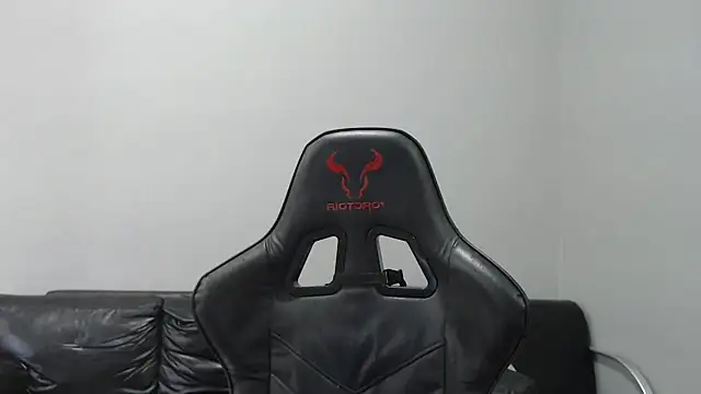 Livia Diaz online show from 09.24.25