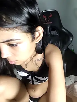 Livia Diaz online show from 04.17.26