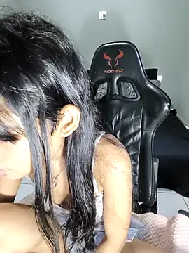 Livia Diaz online show from 04.19.26