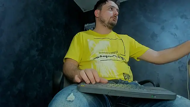 Snapshot of Master_Mark_Wayne chatting on 02.02.26 Master Mark Wayne online show from 02.02.26