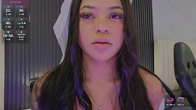 Madiee Rhea online show from 04.14.26