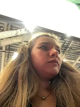 Holy Tereza online show from 12.19.25