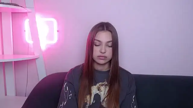 MilanaAngelAs online show from 04.07.26