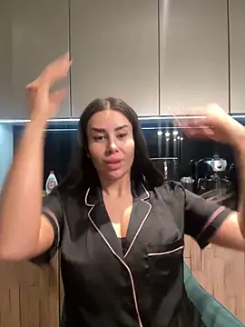 EvaZane online show from 01.31.25