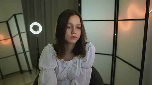 Snapshot of Addelin_Moon chatting on 03.15.25 Addelin Moon online show from 03.15.25