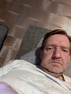 No-ties-fk online show from 01.10.26