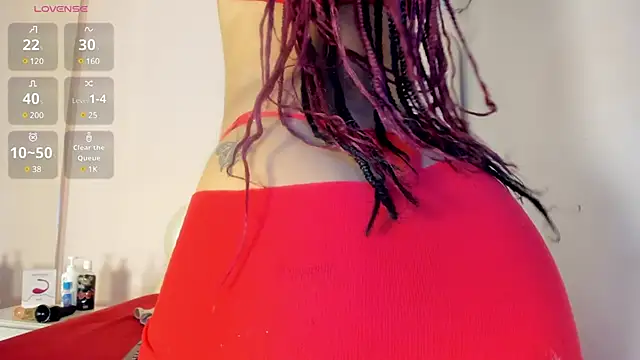 Lorena Hawkins online show from 02.24.25