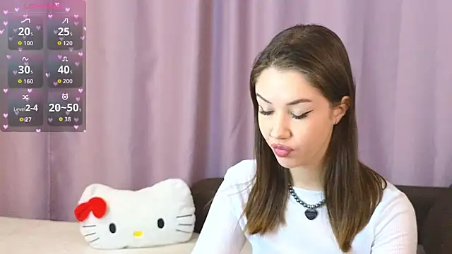 Snapshot of ellie_kramer chatting on 11.08.25 ellie kramer online show from 11.08.25