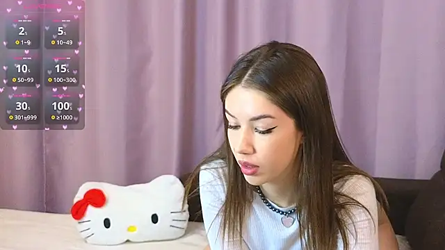 Snapshot of ellie_kramer chatting on 11.09.25 ellie kramer online show from 11.09.25