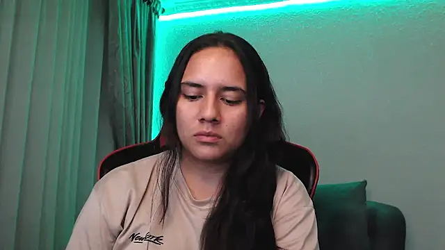 Snapshot of Lexyevans chatting on 01.27.25 Lexyevans online show from 01.27.25