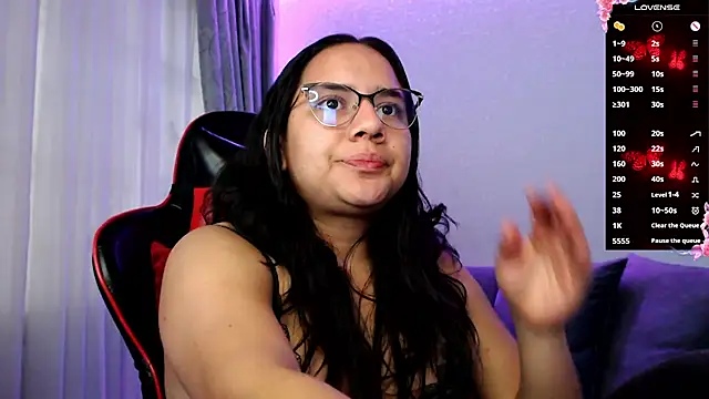 Snapshot of Lexyevans chatting on 02.18.25 Lexyevans online show from 02.18.25