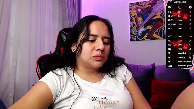 Snapshot of Lexyevans chatting on 03.04.25 Lexyevans online show from 03.04.25