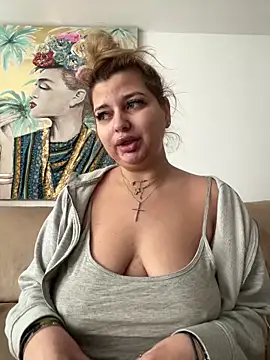 AllysonK online show from 12.18.25