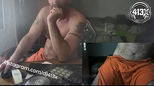 Snapshot of rosaeichel chatting on 06.30.26 rosaeichel online show from 06.30.26