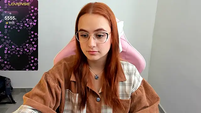 maryluna95 online show from 12.17.24