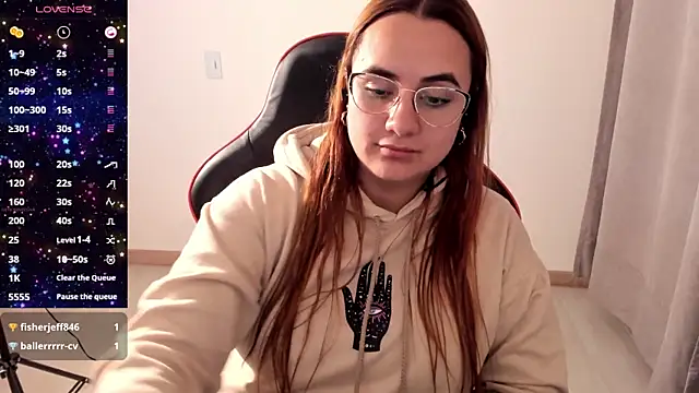 maryluna95 online show from 10.28.25