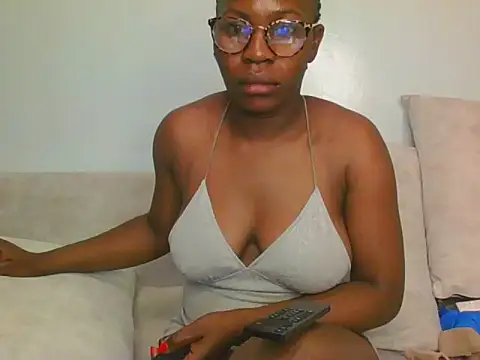 Snapshot of lisaa544 chatting on 07.18.26 lisaa544 online show from 07.18.26