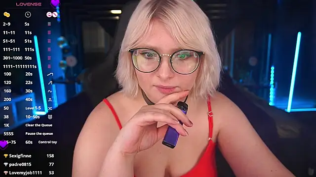 CoolTatis online show from 02.08.25