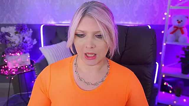 CoolTatis online show from 11.03.25