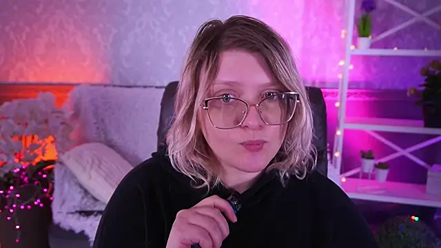 CoolTatis online show from 02.10.26