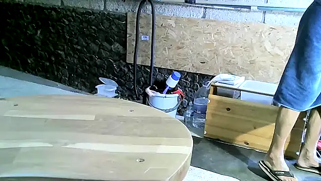 Snapshot of ewuich1 chatting on 09.30.25 ewuich1 online show from 09.30.25