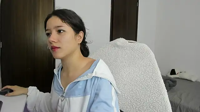 Snapshot of Eli_dl chatting on 06.22.26 Eli dl online show from 06.22.26