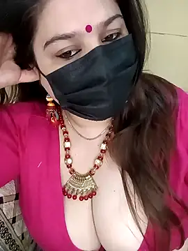 Snapshot of Rupaleesexy chatting on 12.05.24 Rupaleesexy online show from 12.05.24