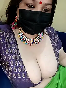 Snapshot of Rupaleesexy chatting on 02.04.25 Rupaleesexy online show from 02.04.25