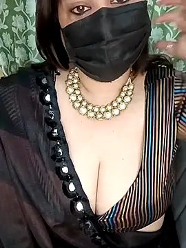 Snapshot of Rupaleesexy chatting on 02.06.25 Rupaleesexy online show from 02.06.25