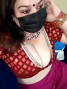 Snapshot of Rupaleesexy chatting on 03.07.25 Rupaleesexy online show from 03.07.25