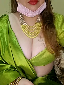 Snapshot of Rupaleesexy chatting on 11.13.25 Rupaleesexy online show from 11.13.25