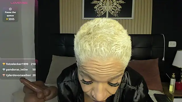 summer night  online show from 02.27.25