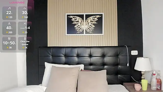 summer night  online show from 02.28.25