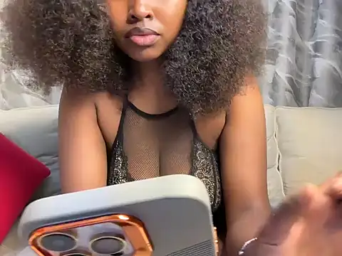 Chocolate queen2 online show from 03.18.26