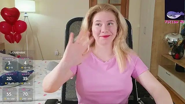 D0nna  online show from 02.13.25