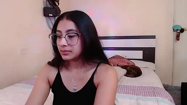 chika hellar online show from 03.10.26