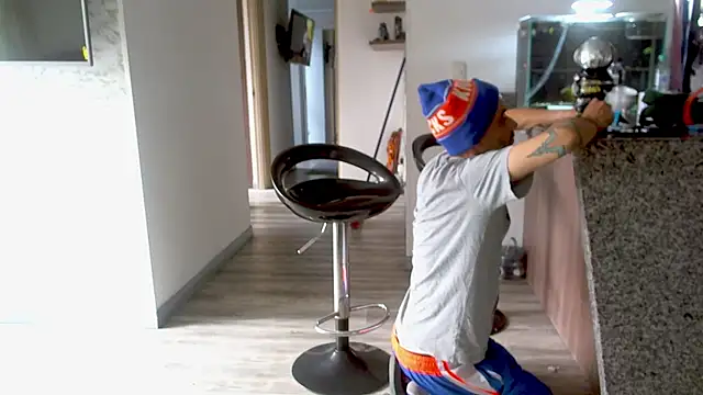 Snapshot of adan_eva960 chatting on 03.11.25 adan eva960 online show from 03.11.25