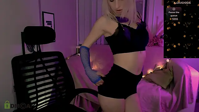 melisa white1 online show from 01.17.25