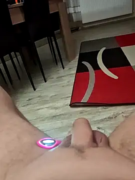 Szeltolo001 online show from 03.28.26