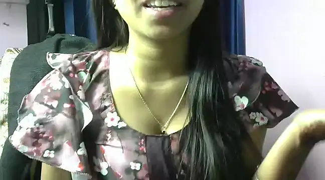 momo lov online show from 02.13.25