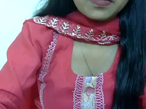 momo lov online show from 03.10.25