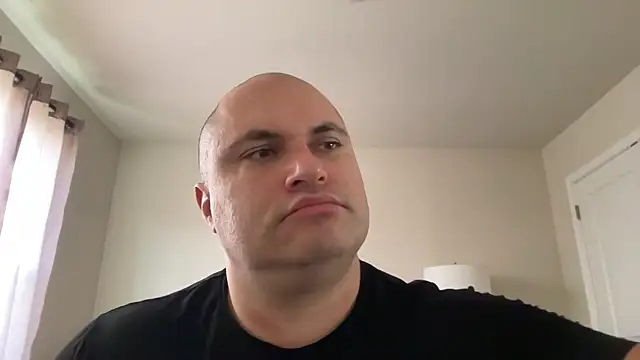 SluggishChase99 online show from 02.04.25