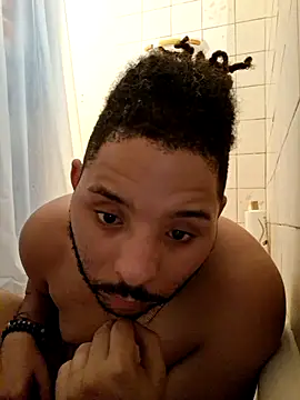 Snapshot of Dj-yefri-pauta chatting on 10.13.25 Dj-yefri-pauta online show from 10.13.25