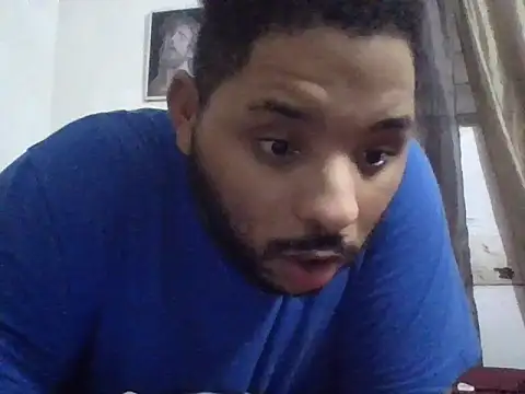 Snapshot of Dj-yefri-pauta chatting on 10.25.25 Dj-yefri-pauta online show from 10.25.25