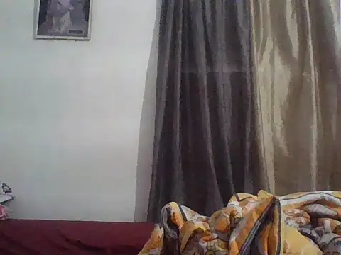 Snapshot of Dj-yefri-pauta chatting on 11.27.25 Dj-yefri-pauta online show from 11.27.25