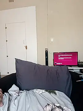 PerfectionBerrie online show from 10.08.25