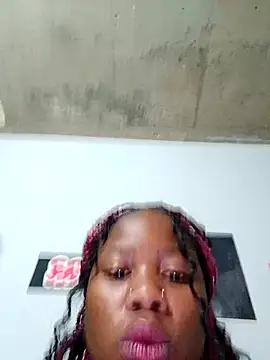 PerfectionBerrie online show from 11.06.25