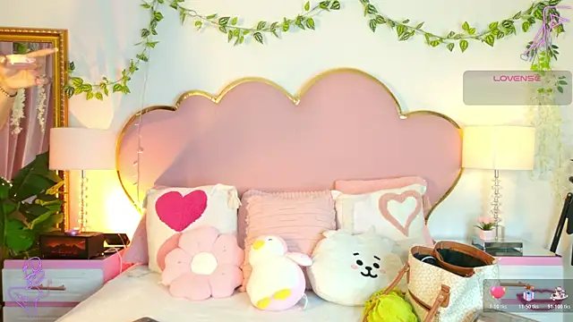 Snapshot of EmmaCrush chatting on 01.16.26 EmmaCrush online show from 01.16.26